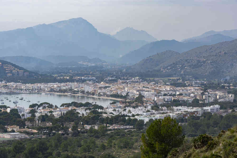 Mallorca - Pollença 01 - puerto.jpg